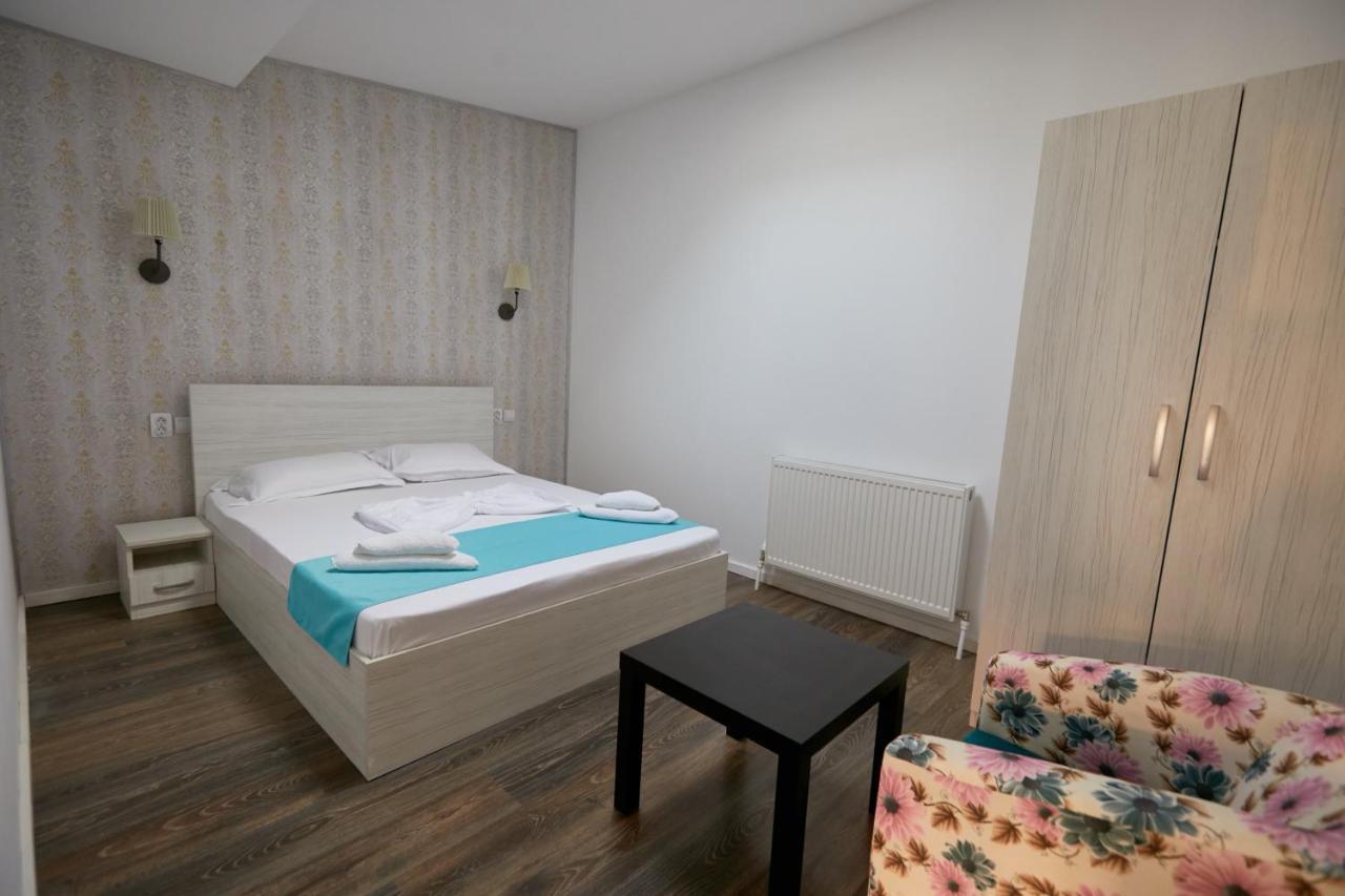 Stanford Aparthotel Bukarest Kültér fotó