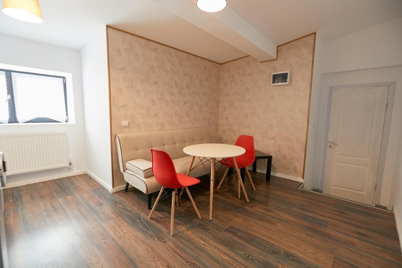 Stanford Aparthotel Bukarest Kültér fotó