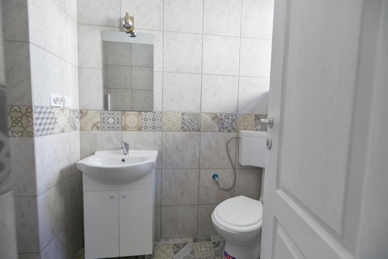 Stanford Aparthotel Bukarest Kültér fotó